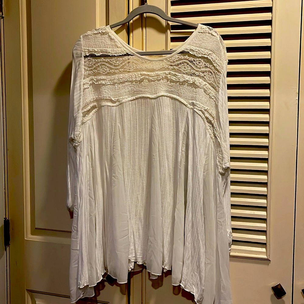 Free People White Lace Detail Peasant Top